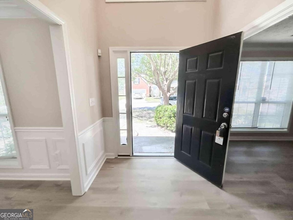 6090 Farmwood Way Se - Photo 3