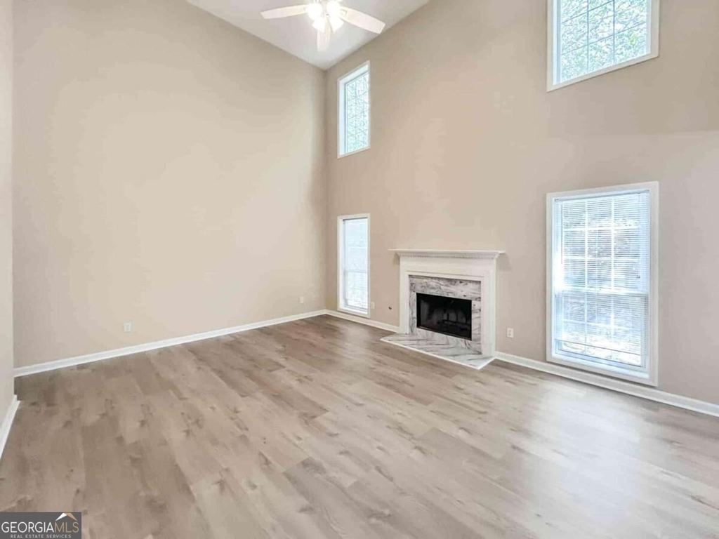 6090 Farmwood Way Se - Photo 5