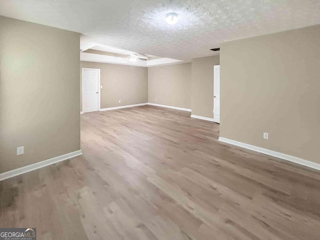 6090 Farmwood Way Se - Photo 17