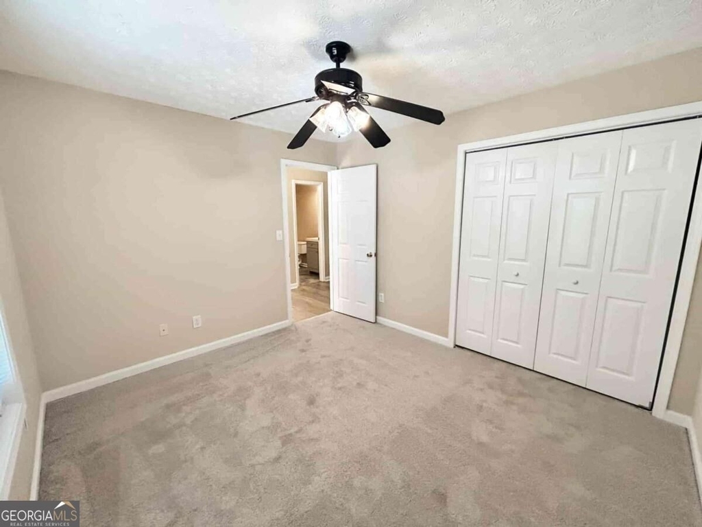 6090 Farmwood Way Se - Photo 24
