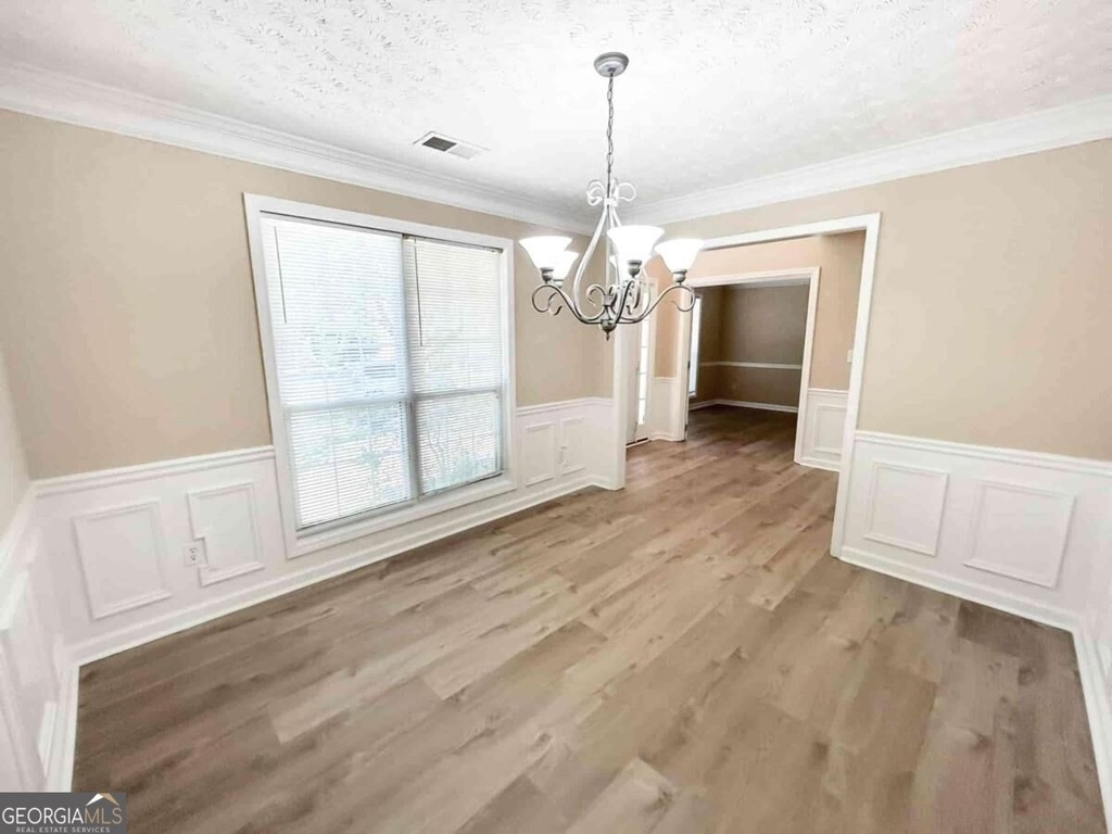 6090 Farmwood Way Se - Photo 8