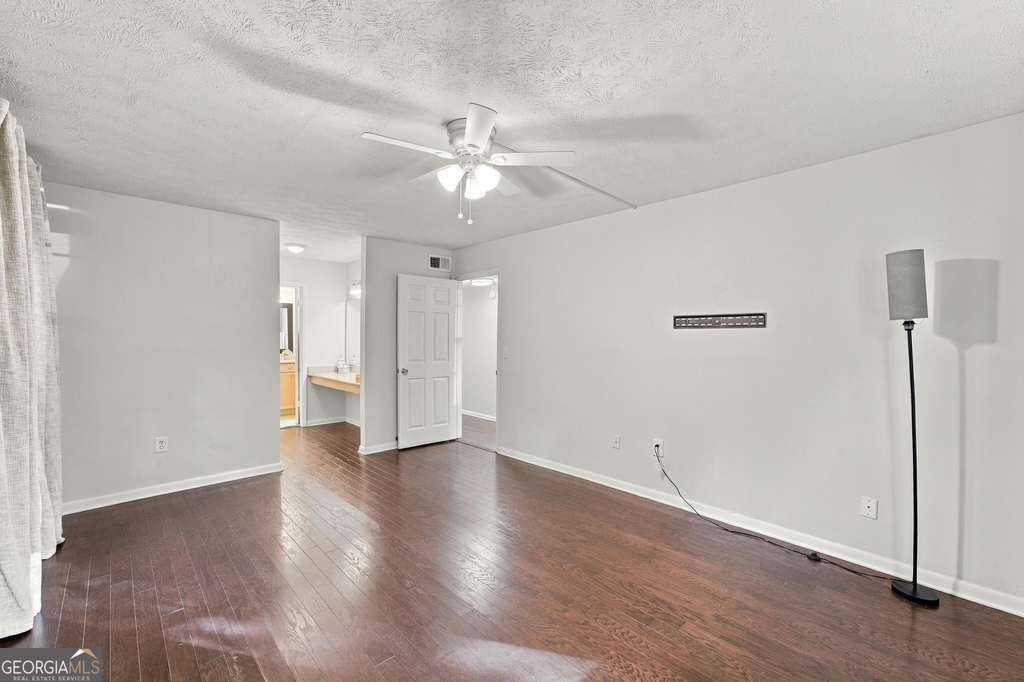 1150 Collier Road Nw - Photo 17