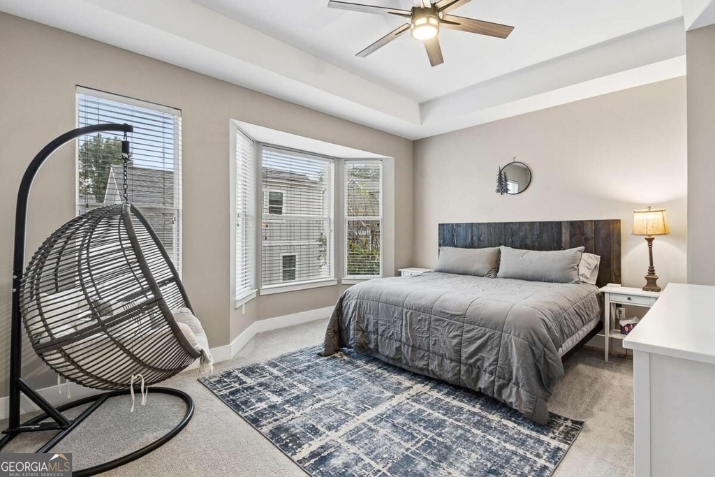 951 Glenwood Avenue Se - Photo 3