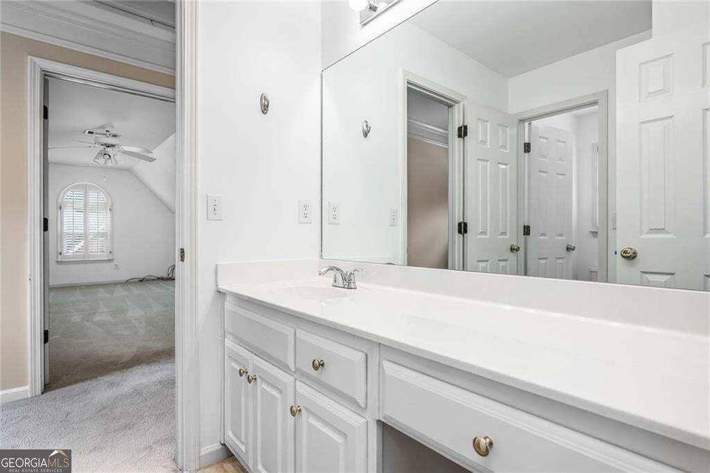 2613 Peterboro Row - Photo 38