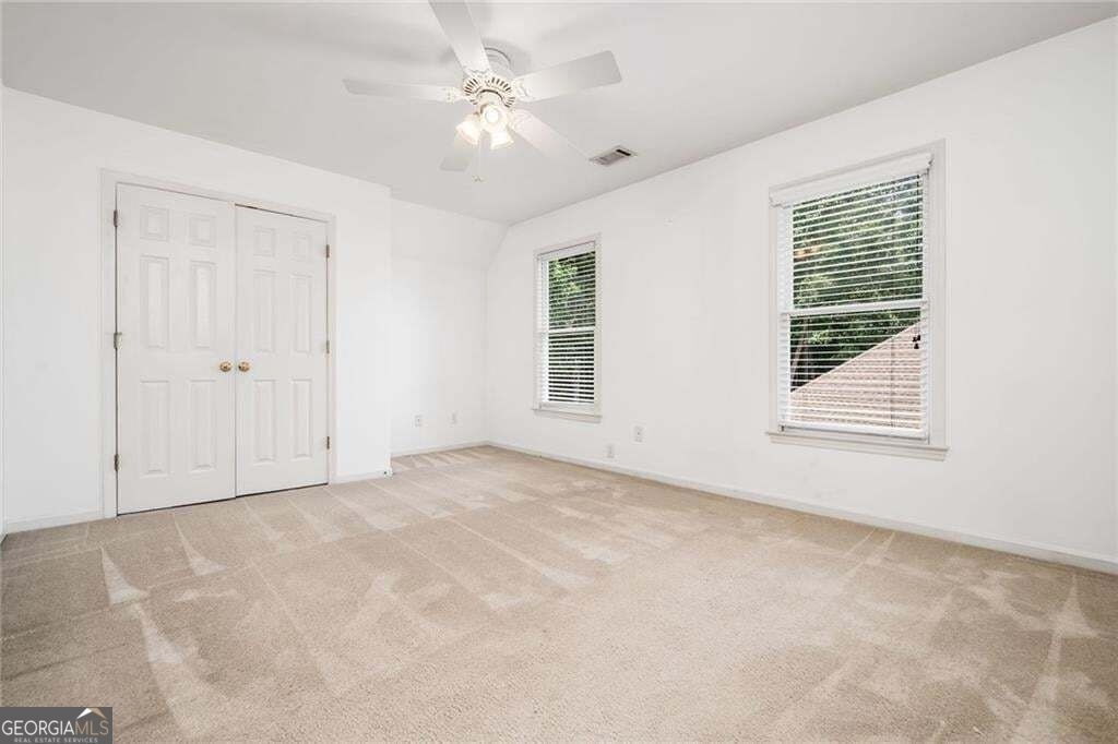 2613 Peterboro Row - Photo 37