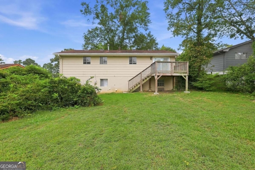 6450 Ashdale Drive - Photo 14