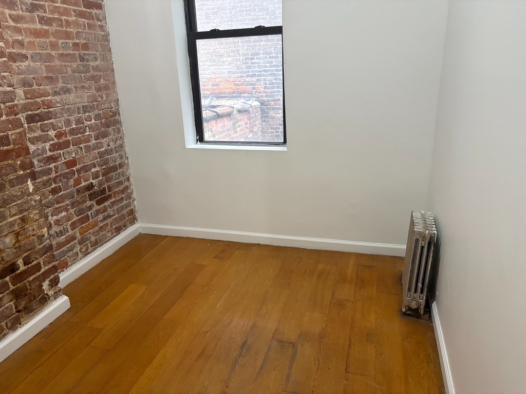 W.145th St and Amsterdam Avenue - Photo 2