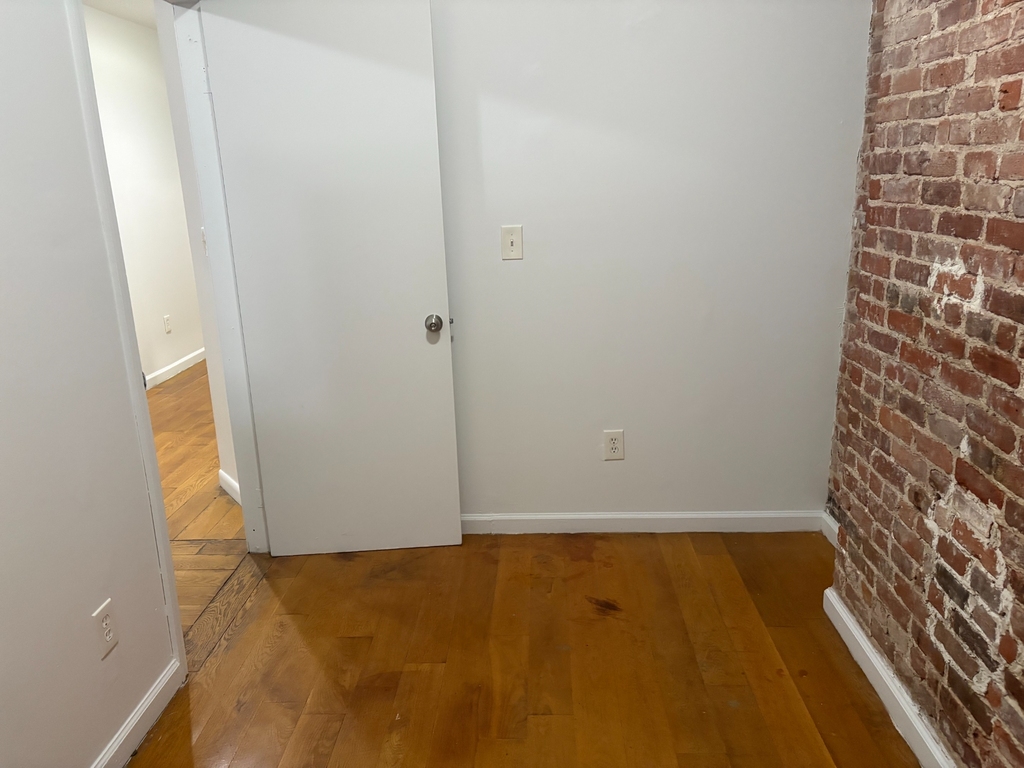 W.145th St and Amsterdam Avenue - Photo 3