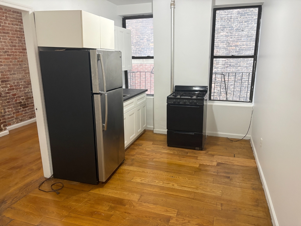 W.145th St and Amsterdam Avenue - Photo 1