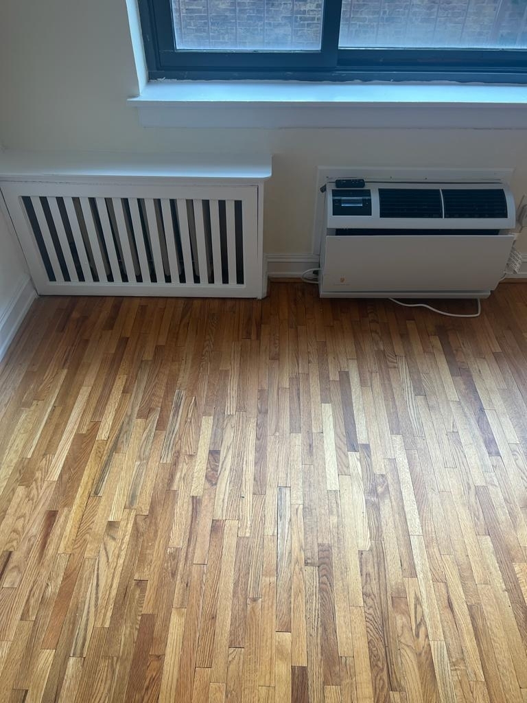 E 87 Street / York Avenue - Photo 7