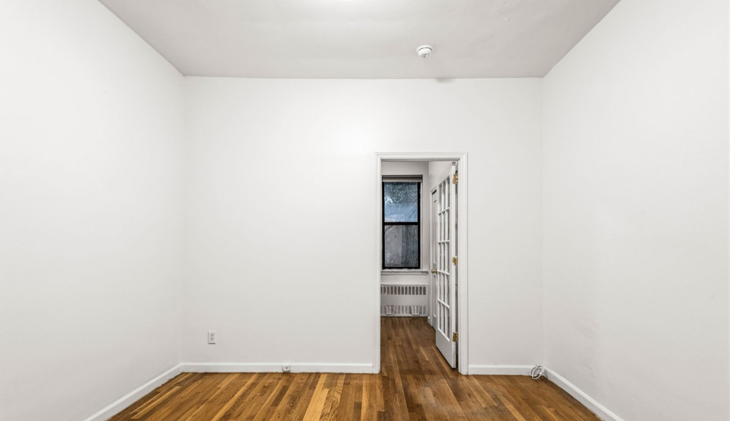 87th Street & First Avenue - Photo 2