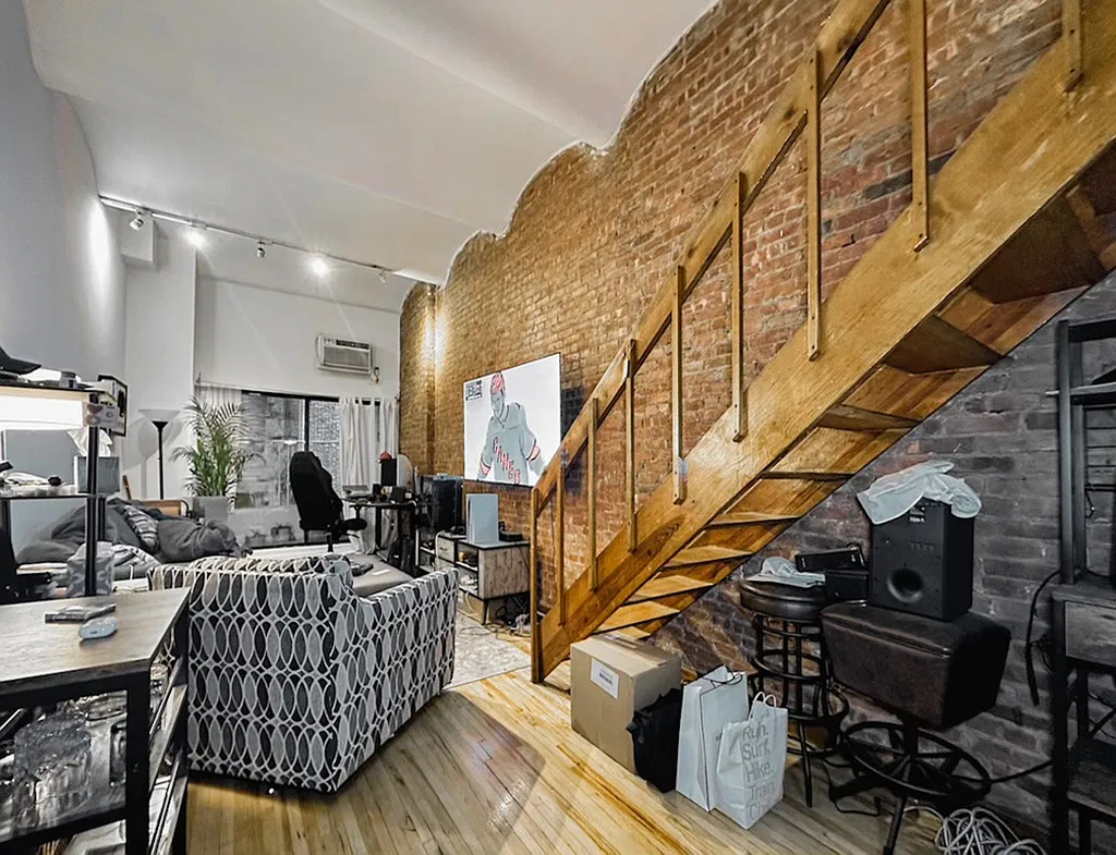 East 12th Street/ brodway - Photo 2