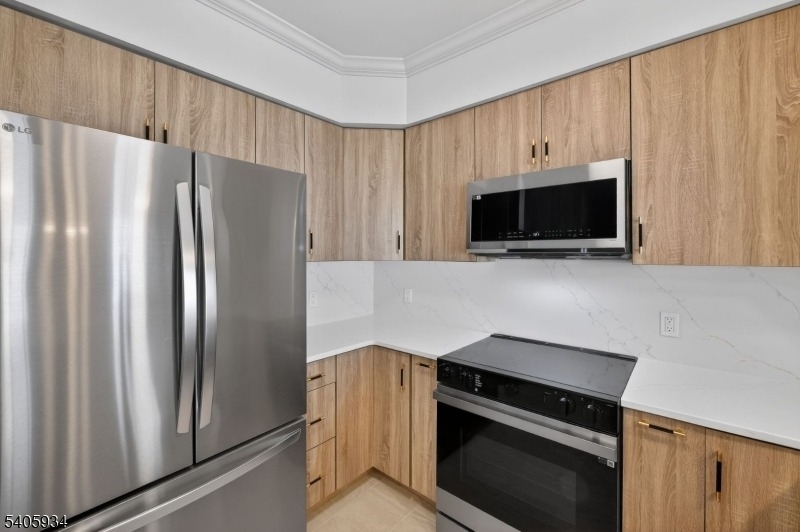 8 Maple Cres Unit 12 - Photo 7