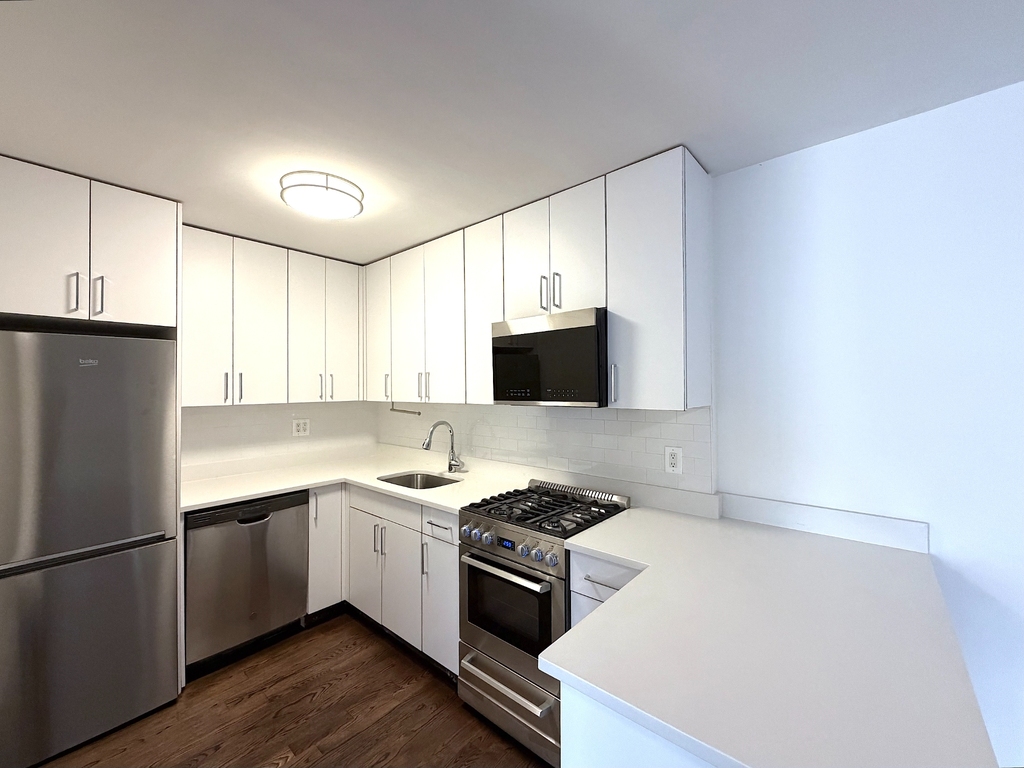 East 56th Street - Photo 1