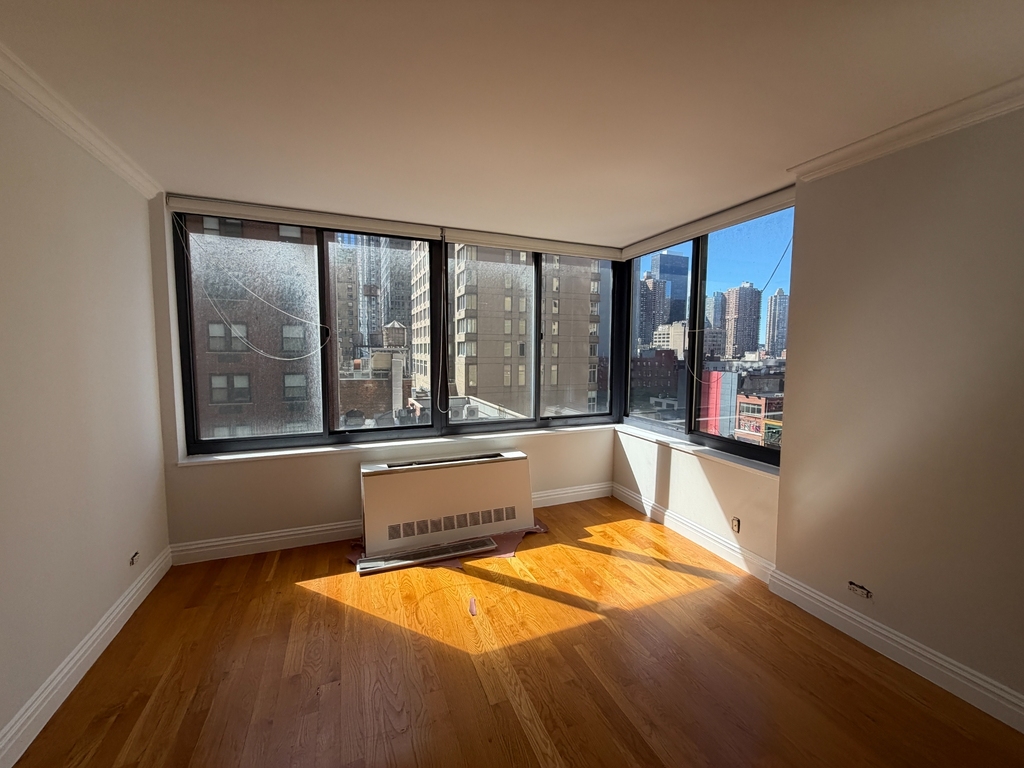 West 48th Street - Photo 0