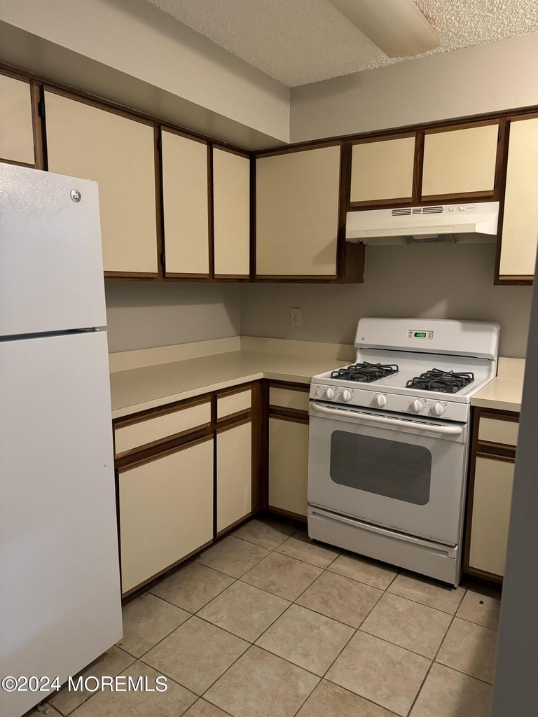 51 Brandywine Court - Photo 1
