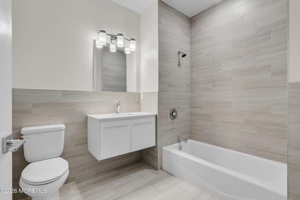 521 Lake Avenue - Photo 8