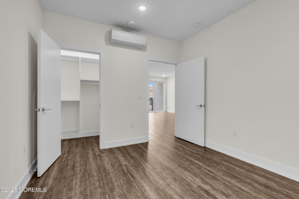 521 Lake Avenue - Photo 7