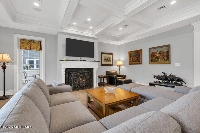 308 Pennsylvania Avenue - Photo 13