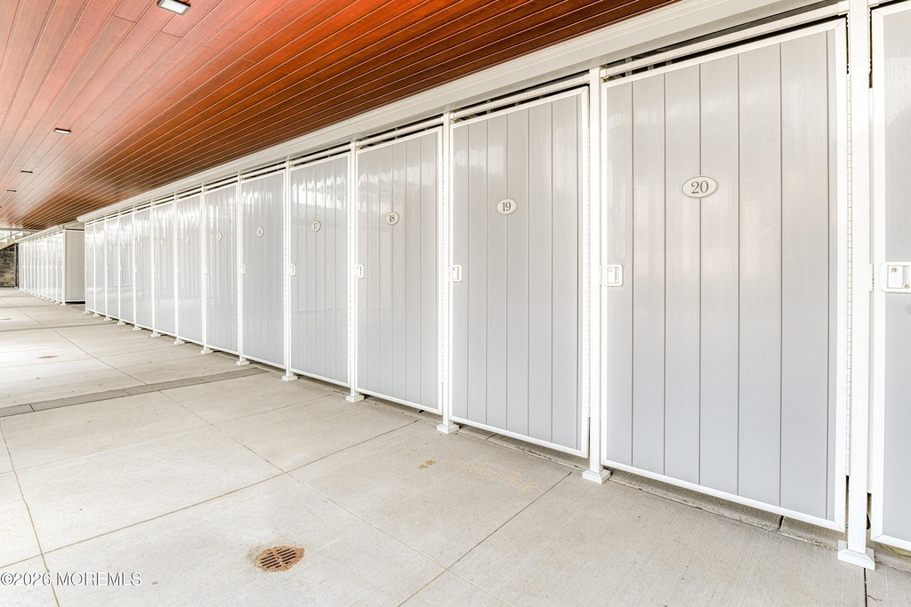 365 Ocean Boulevard - Photo 40