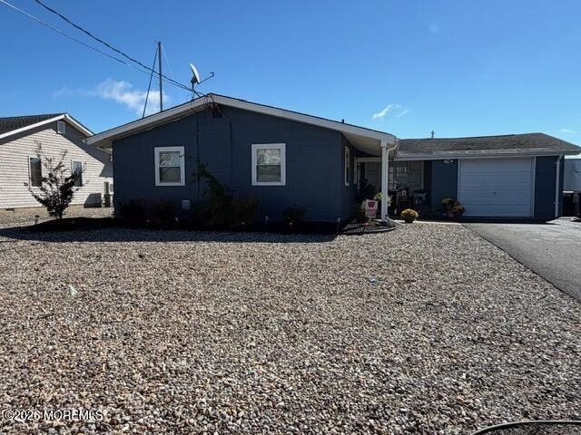 831 Anchor Drive - Photo 2