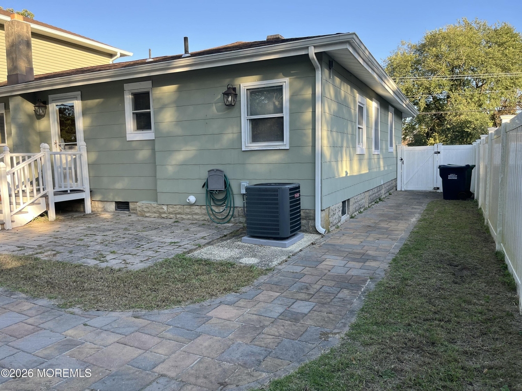 544 Pacific Avenue - Photo 15