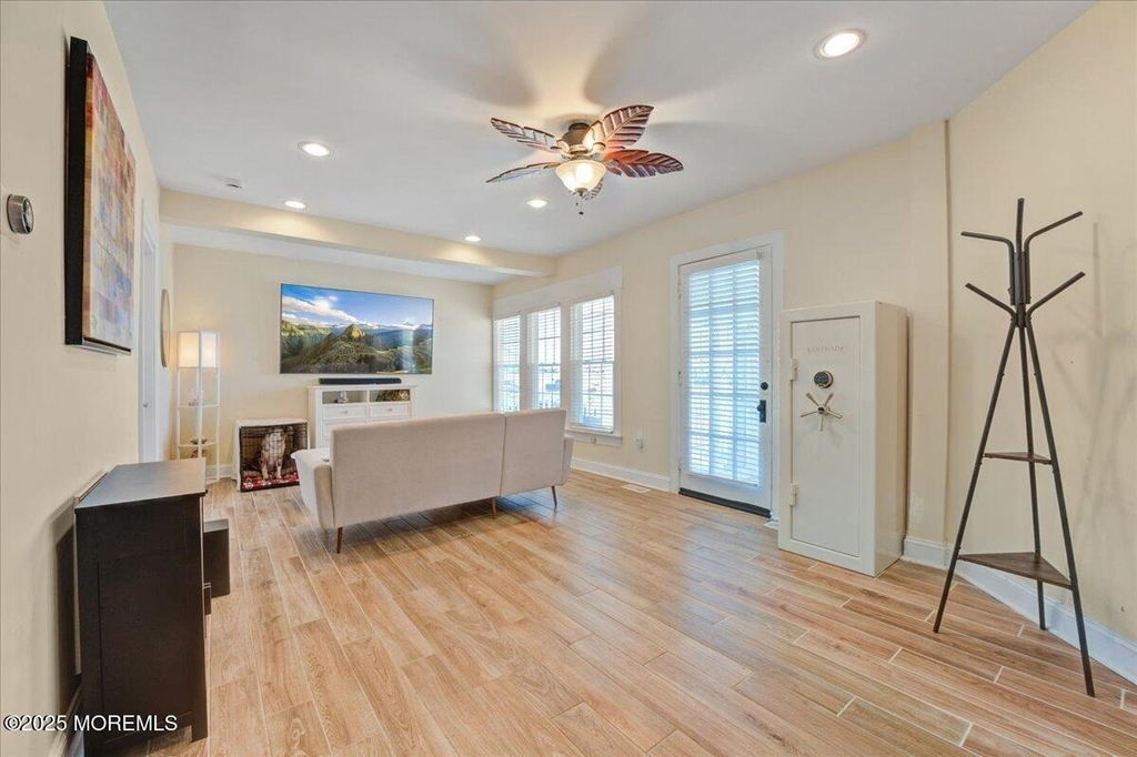 110 5th Avenue - Photo 2