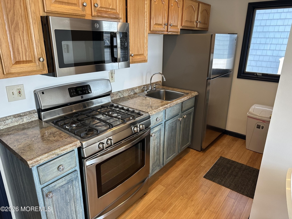 35 Bay Way - Photo 5