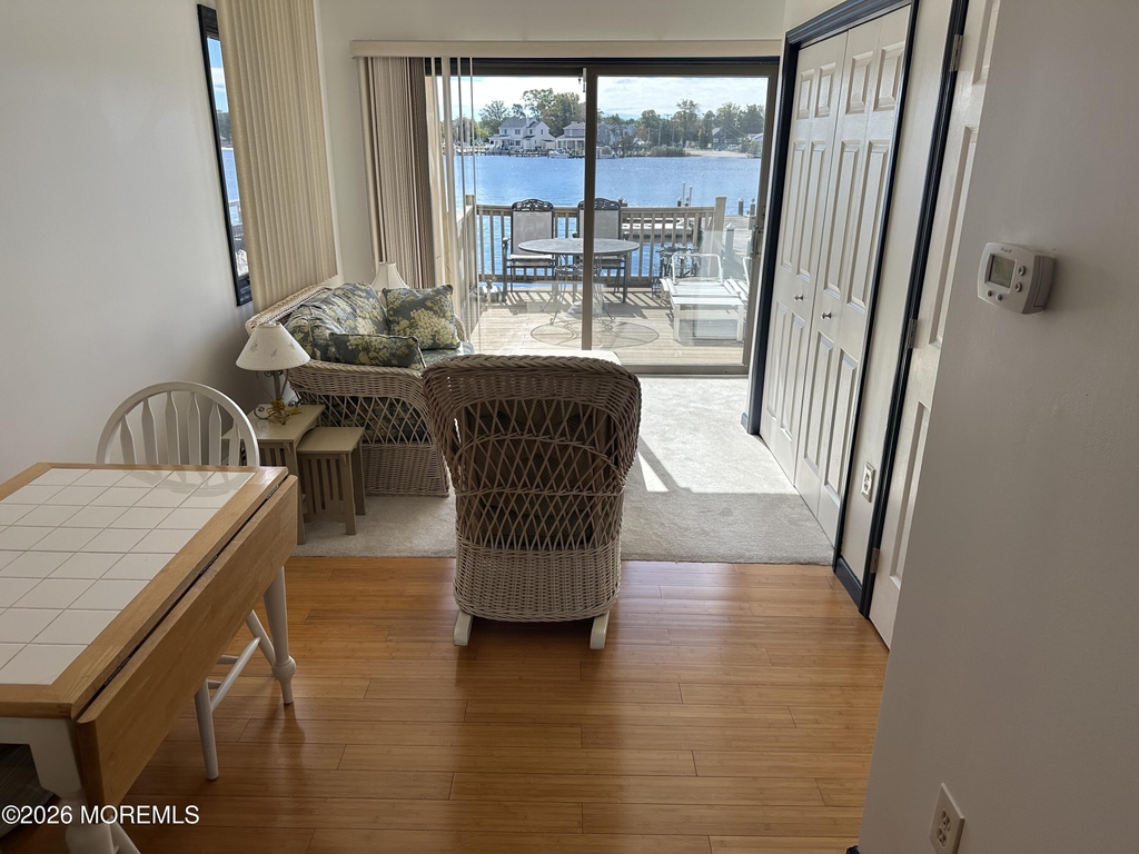 35 Bay Way - Photo 6