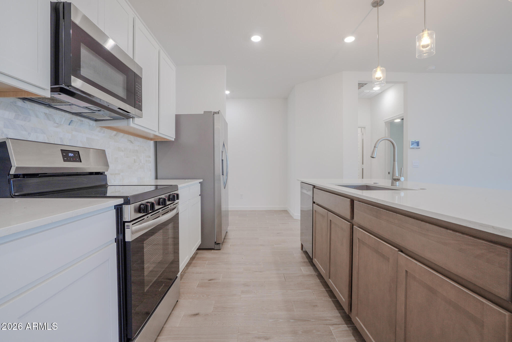 24192 W Hacienda Avenue - Photo 5