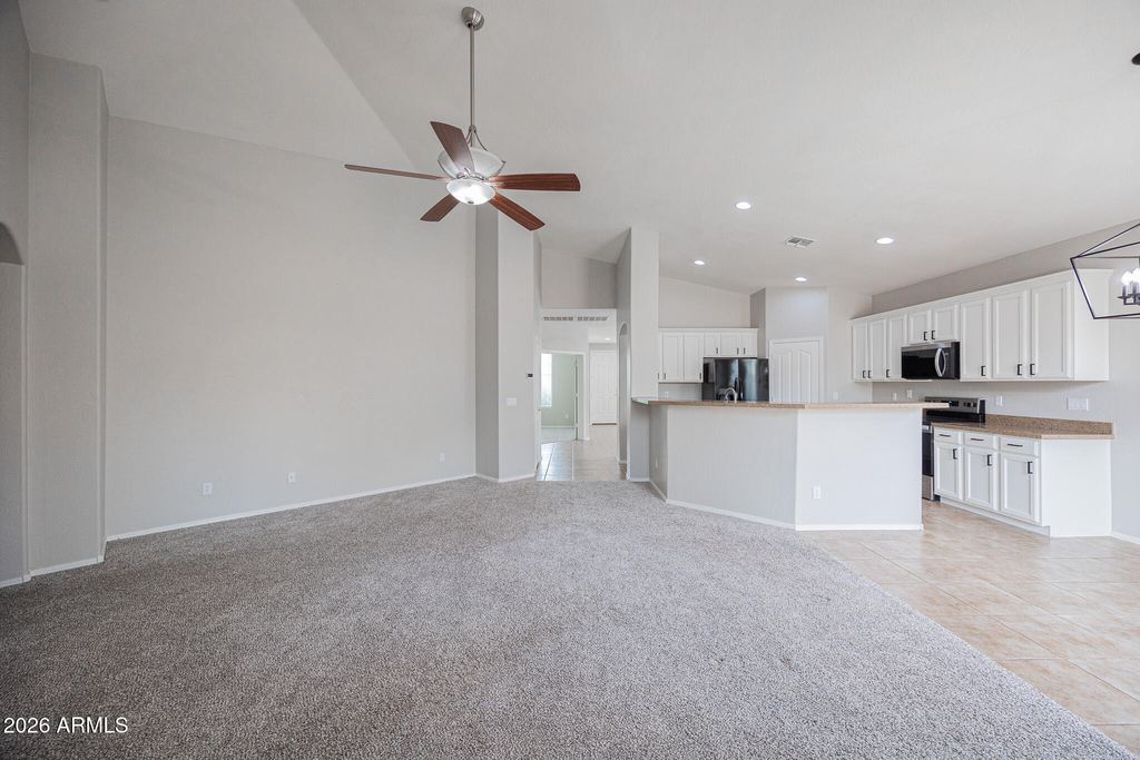 16874 W Tonbridge Street - Photo 8