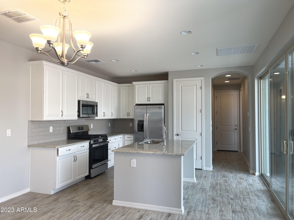 2785 S Betty Street - Photo 15