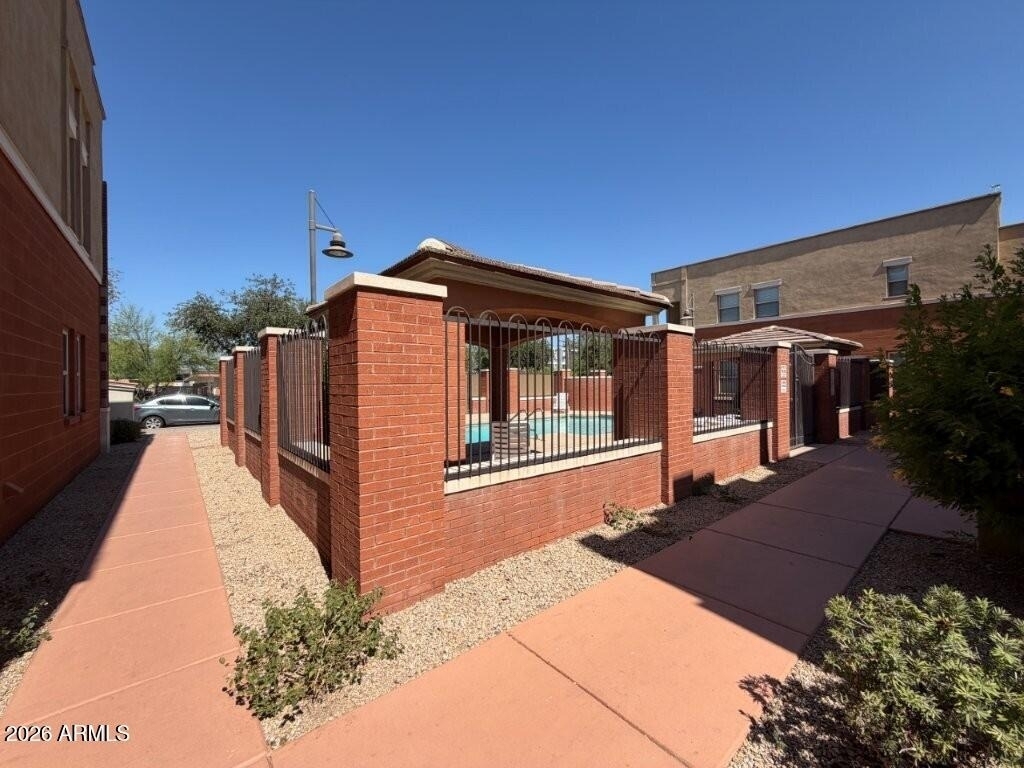 555 W 6th Street - Photo 20