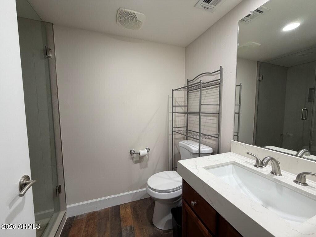 555 W 6th Street - Photo 15