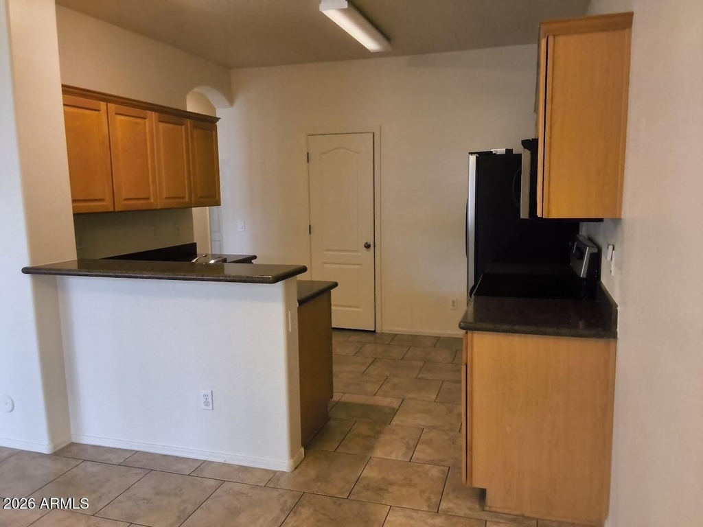 2600 E Springfield Place - Photo 9