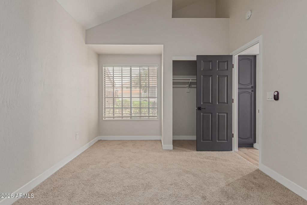 3225 E Briarwood Terrace - Photo 23