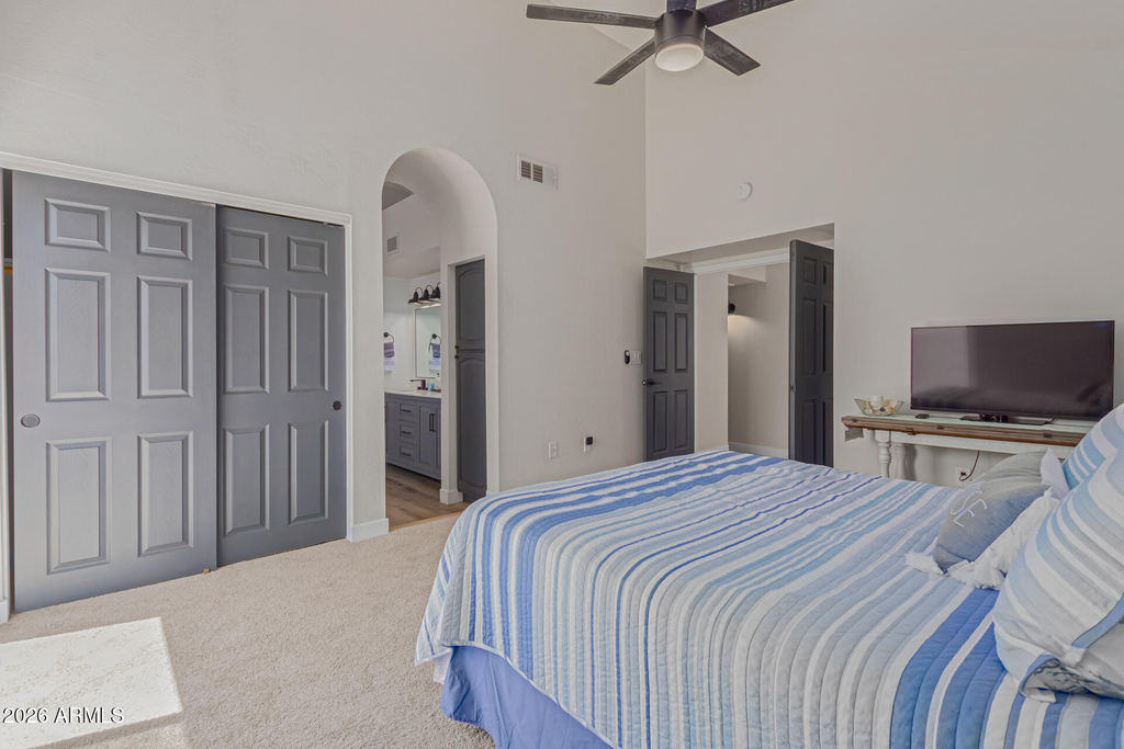 3225 E Briarwood Terrace - Photo 19