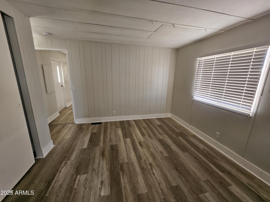 1113 W Corinthian Circle - Photo 8