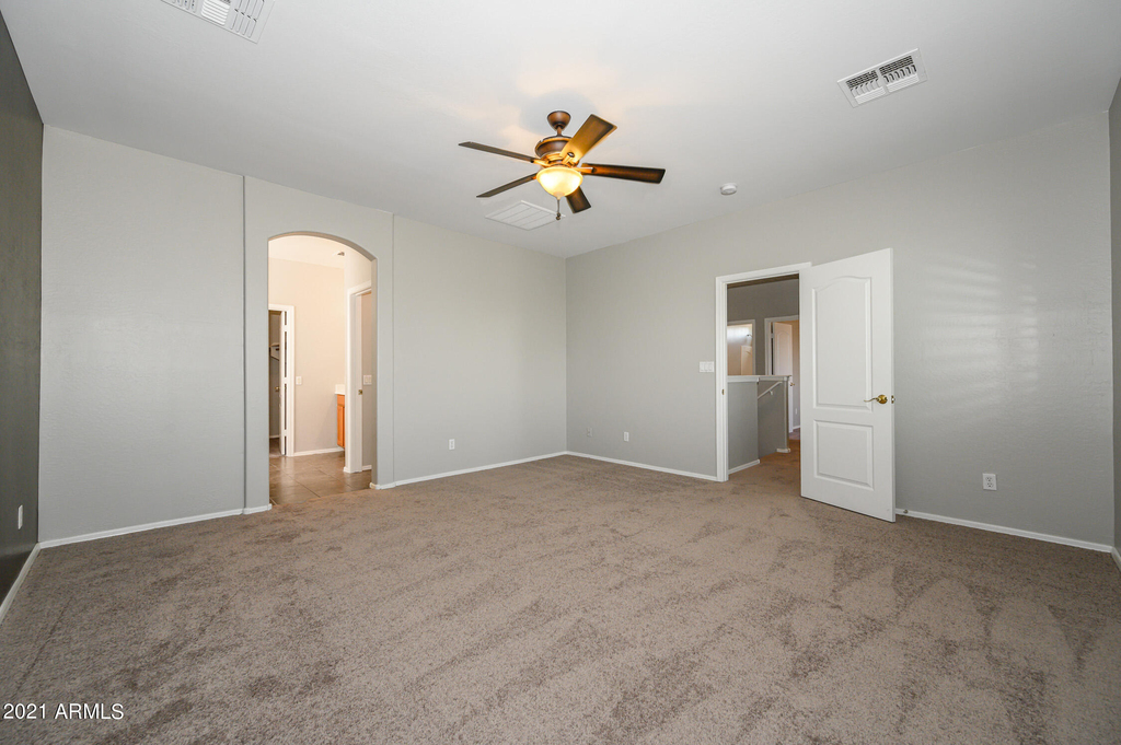 28450 N Castle Rock Drive - Photo 17