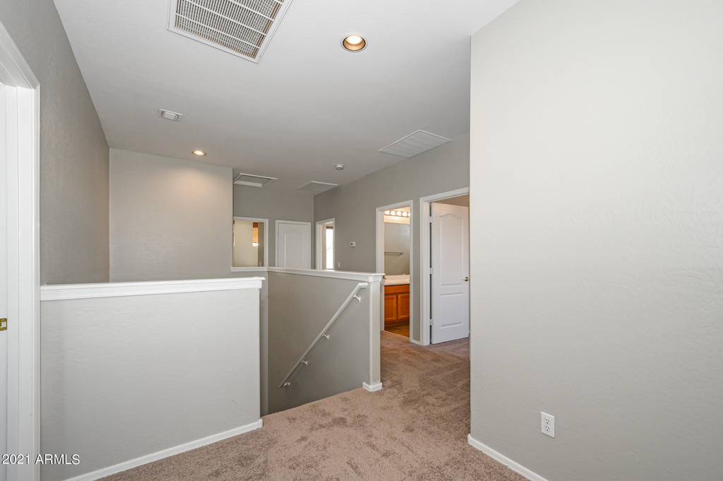 28450 N Castle Rock Drive - Photo 15