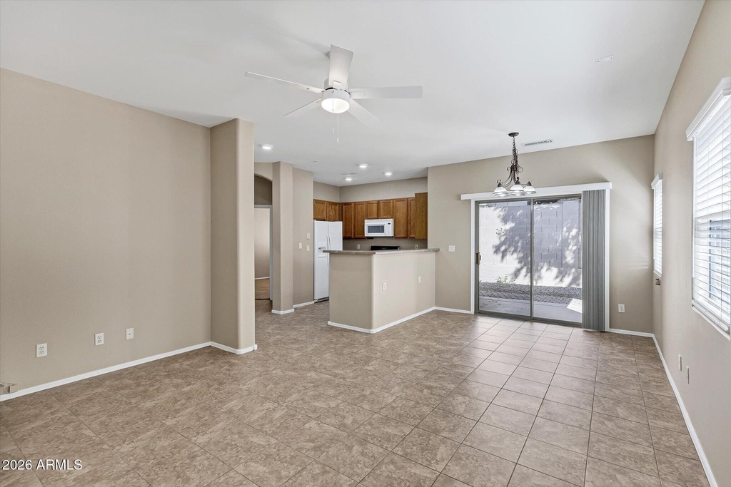44 S Greenfield Road - Photo 6