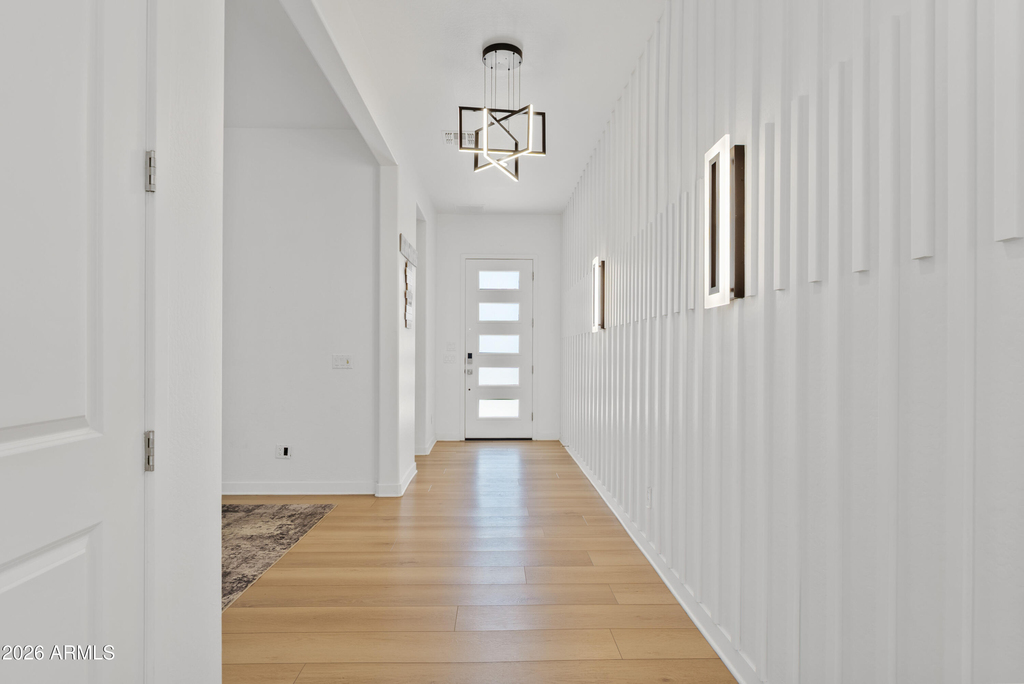 10204 E Thunderbolt Avenue - Photo 8