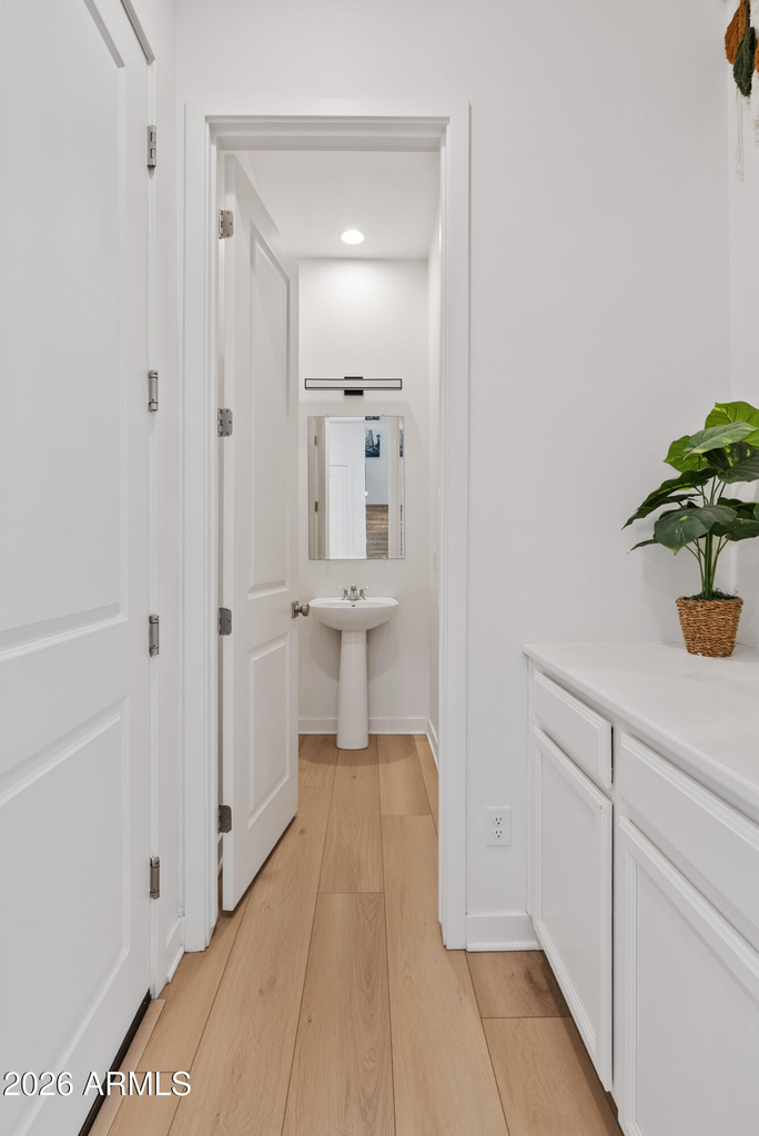 10204 E Thunderbolt Avenue - Photo 9
