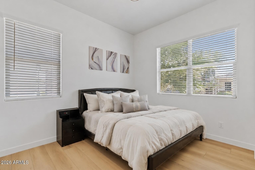10204 E Thunderbolt Avenue - Photo 11