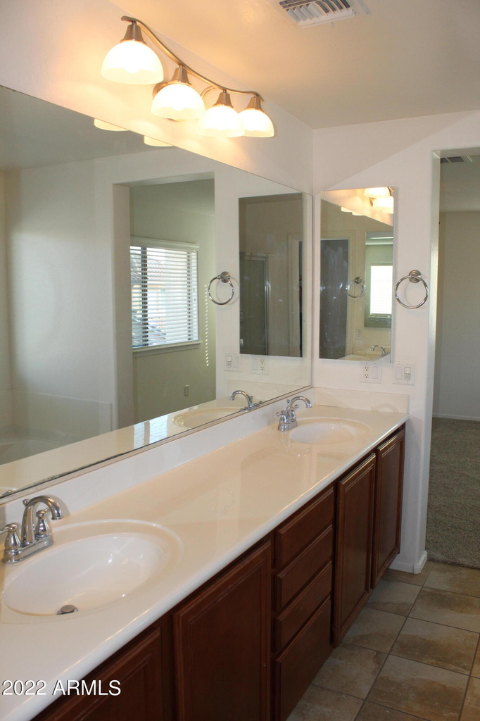 1768 W Seagull Court - Photo 15