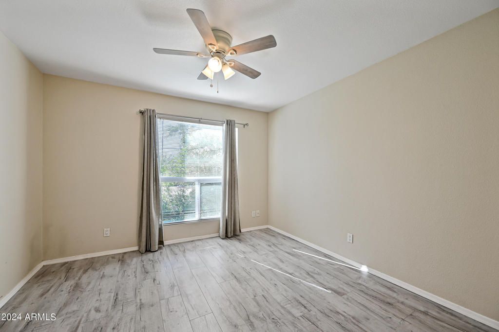2625 E Indian School Road - Photo 12
