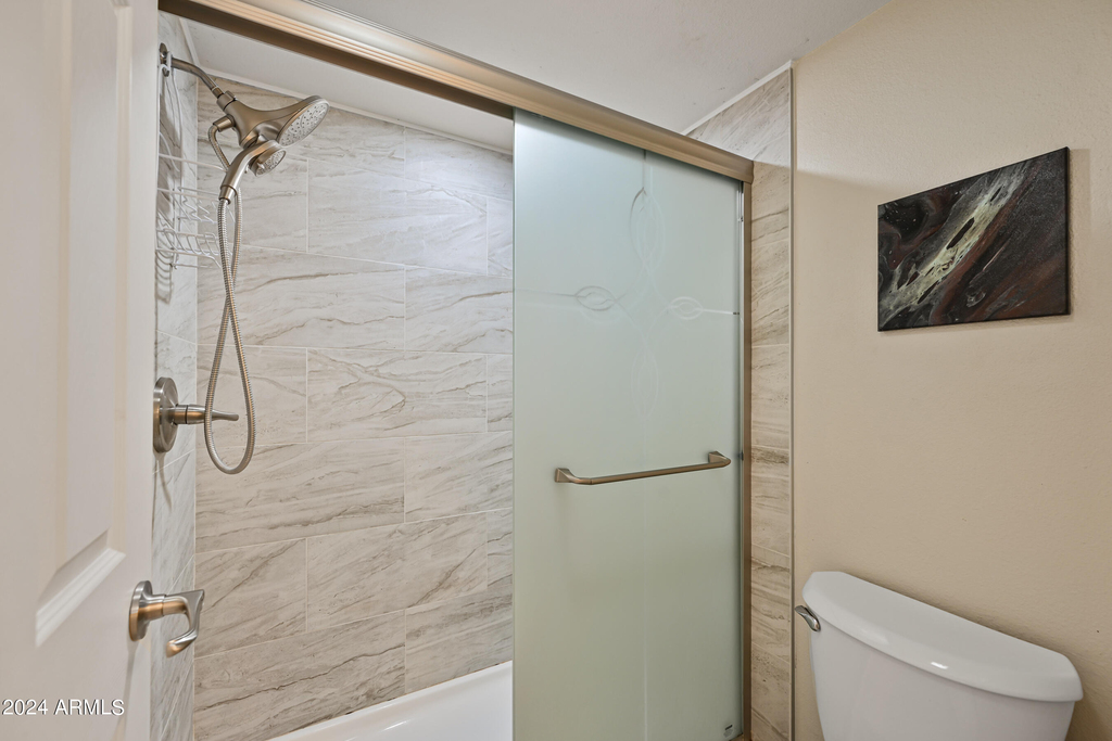 2625 E Indian School Road - Photo 16