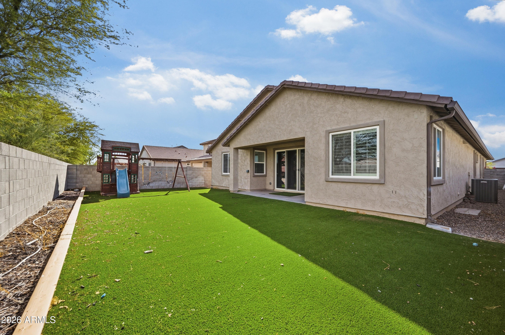 25339 N 134th Drive - Photo 18