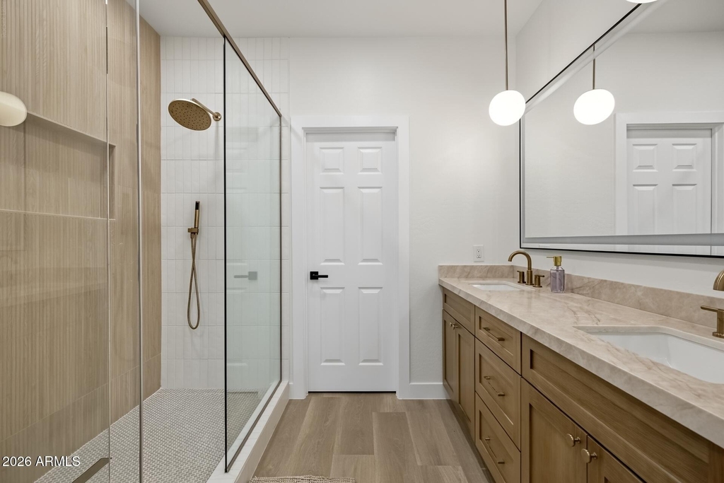 19700 N 76th Street - Photo 5