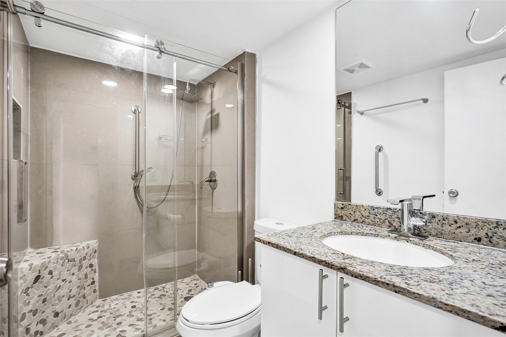 20400 W Country Club Drive - Photo 32